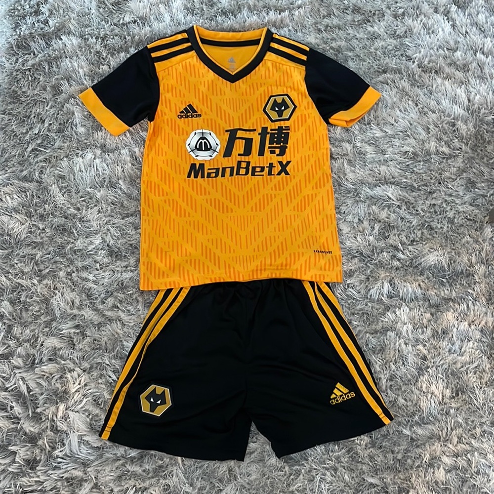 Wolverhampton soccer kit- Adidas